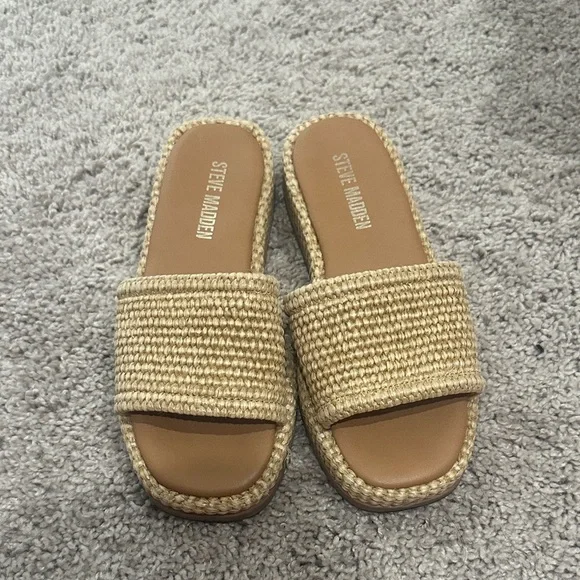 Woven Slide Platform Sandals - Beige - Picture 3 of 6